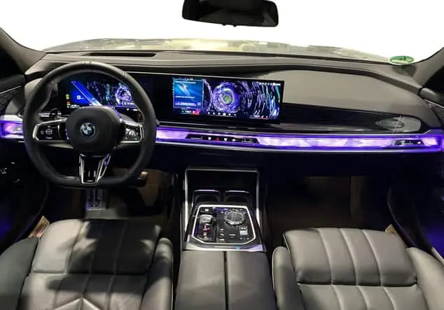 Angebotsdetails BMW M760 e xDrive ++sofort verfügbar++ Frozen pure grey