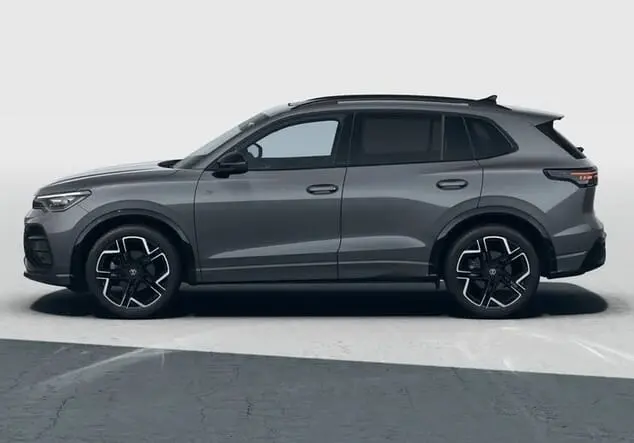 Angebotsdetails Volkswagen Tiguan Volskwagen Tiguan R-Line 1.5 TSI 110 kW (150 PS) 7-Gang-DSG Delfingrau Metallic