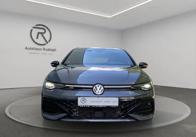 Angebotsdetails Volkswagen Golf VIII 2.0 TDI R-Line +BLACK STYLE+MATRIX Grau (Delfingrau Metallic)