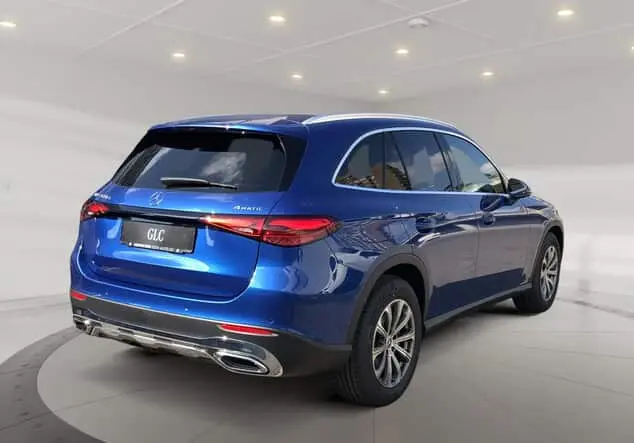 Angebotsdetails Mercedes-Benz GLC 220 d 4MATIC Blau-lack spektralblau