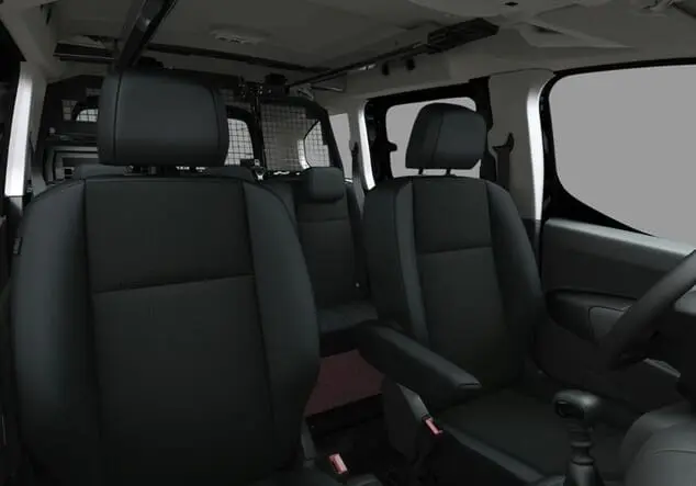 Angebotsdetails Opel Combo Opel Combo Cargo L2 mit erhöhter Nutzlast 1.5 Diesel 75 kW (102 PS) 6-Gang Karbon Schwarz Metallic