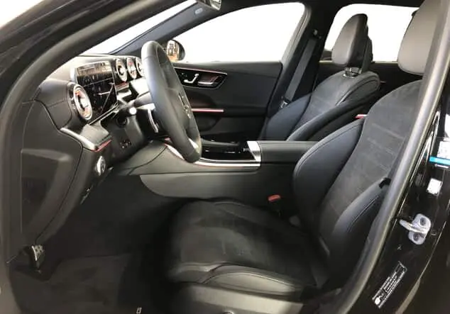 Angebotsdetails Mercedes-Benz C-Klasse 300 4MATIC T-Modell Schwarzlack obsidianschwarz