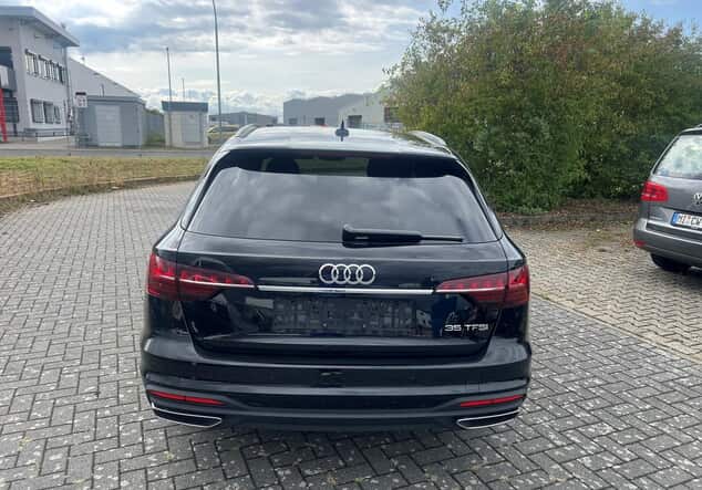 Angebotsdetails Audi A4 35 TFSI - - Weiß