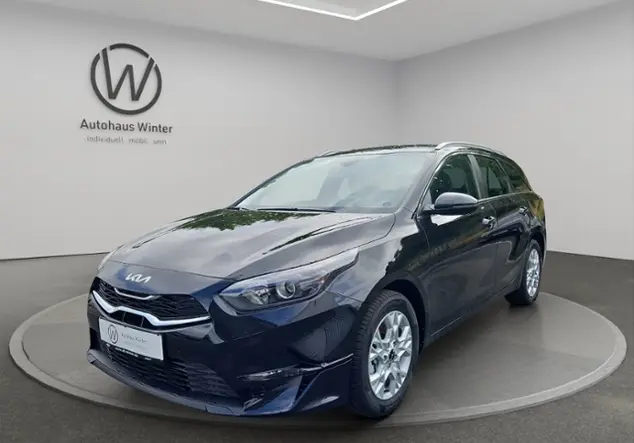 Angebotsdetails Kia Ceed Sportswagon Ultimate Edition 140 Schwarz (Zilinaschwarz)