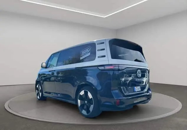 Angebotsdetails Volkswagen ID.Buzz 150 kW Pro Blau (candy Weià / Starlight Blue metallic)