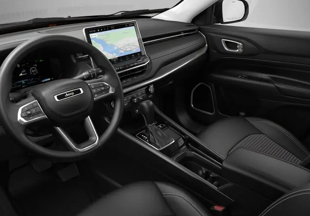 Angebotsdetails Jeep Compass 1.5l GSE T4 48V e-Hybrid Limited DCT Solid Black Uni