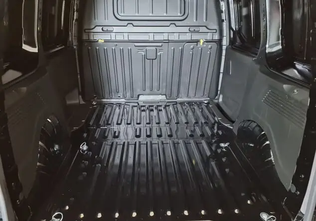 Angebotsdetails Opel Combo Opel Combo Cargo L1 mit normaler Nutzlast 1.5 Diesel 75 kW (102 PS) 6-Gang Karbon Schwarz Metallic