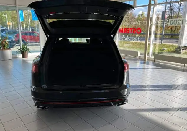 Angebotsdetails Volkswagen Touareg Touareg R-LINE BLACK STYLE 286PS NP.116T ACC.AHK.STHZG.KAMERA.NAVI.HUD.LUFT.PANO Grenadillschwarz Metallic