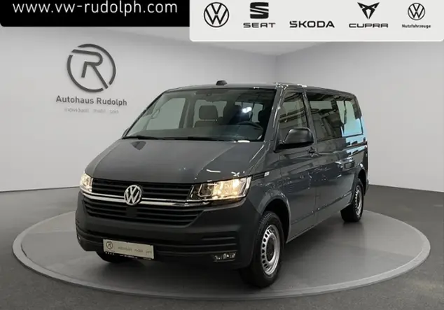 Angebotsdetails Volkswagen T6.1 Kombi 2.0 TDI LR / 9-Sitzer DAB+ Grau (Pure Grey)