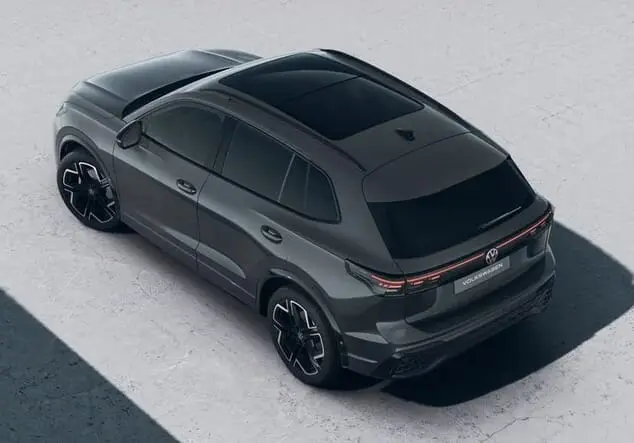 Angebotsdetails Volkswagen Tiguan Volskwagen Tiguan R-Line 1.5 TSI 110 kW (150 PS) 7-Gang-DSG Urano Grau