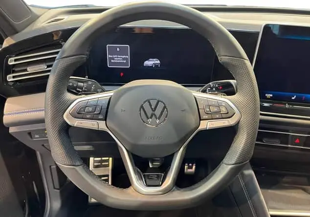 Angebotsdetails Volkswagen Tiguan 1.5 eTSI R-Line ++sofort verfügbar++ Deep black perleffekt