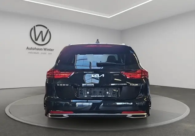 Angebotsdetails Kia Ceed Sportswagon GT-Line Schwarz ((1K) BLACK PEARL M)