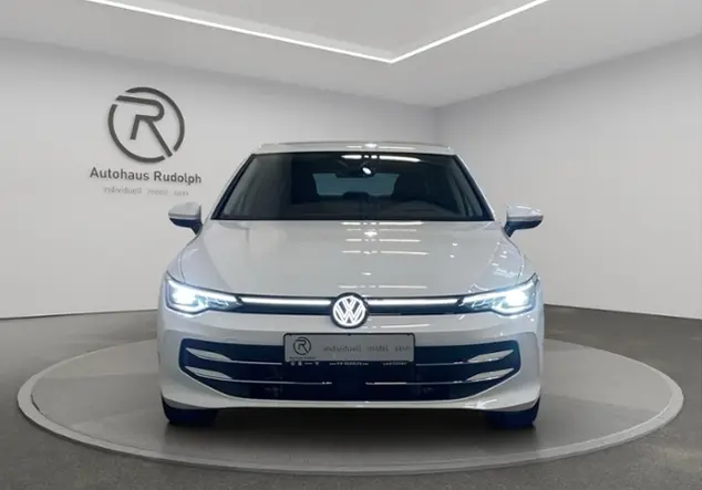 Angebotsdetails Volkswagen Golf VIII 1.5 TSI Style / RFK WeiÃ (Pure White)