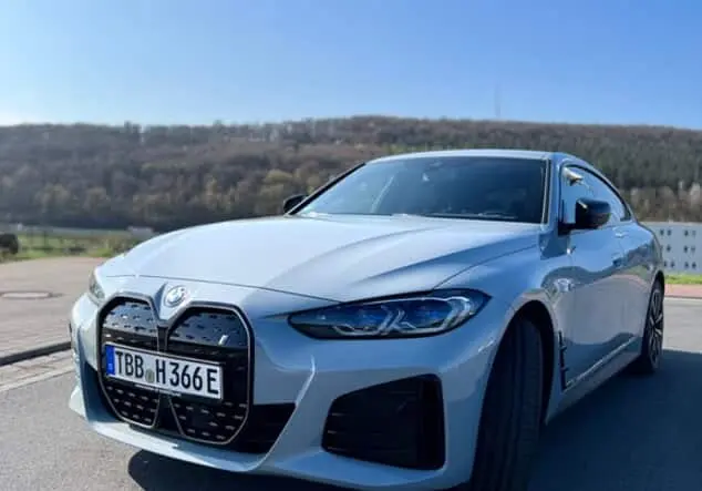 Angebotsdetails BMW i4 eDrive40 Gran Coupé M Brooklyn Grau metallic