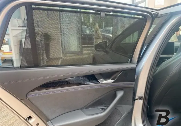 Angebotsdetails Volkswagen Passat Variant 2.0 TDI R-line IQ-Drive/Light Re Silber