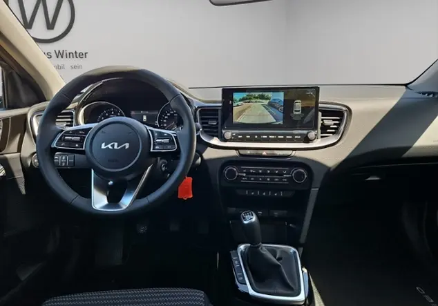 Angebotsdetails Kia Ceed Sportswagon 1,5 T-GDI Vision Komf. Kli Grau ((H8G) DARK PENTA METAL M)