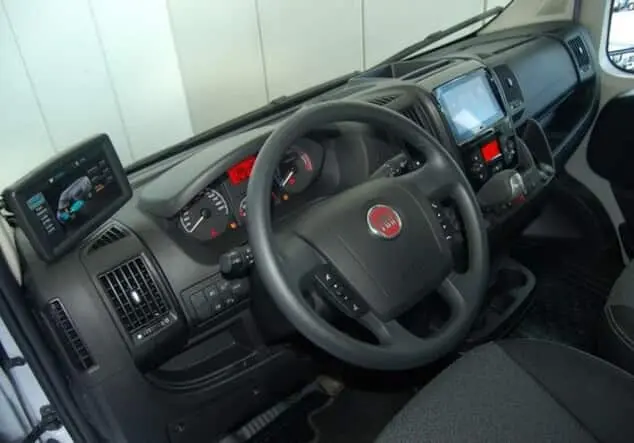 Angebotsdetails Fiat Ducato Elektro L2H2 verblecht Grau