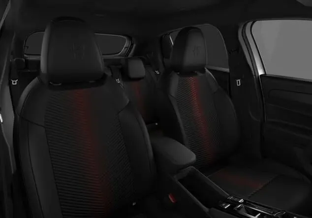 Angebotsdetails Alfa Romeo Junior Alfa Romeo Junior Ibrida Speciale 1.2 MHEV 6-Gang-eDCT Bianco Sempione