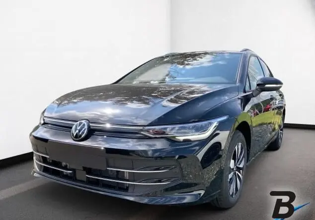 Angebotsdetails Volkswagen Golf VIII Variant neu 2.0 TDI Goal Schwarz