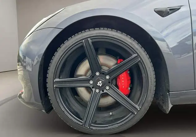 Angebotsdetails Tesla Model 3 Performance grau