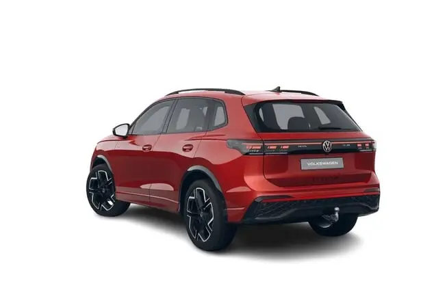 Angebotsdetails Volkswagen Tiguan Volkswagen Tiguan R-Line 1.5 TSI 110 kW (150 PS) 7-Gang-DSG Persimmon Red Metallic