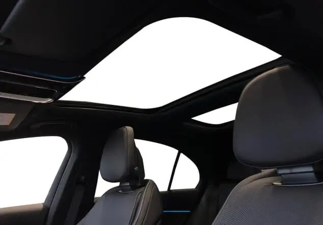 Angebotsdetails Mercedes-Benz E 300 de 4MATIC Limousine mit EQ Hybrid ++sofort verfügbar++ Metalliclack graphitgrau