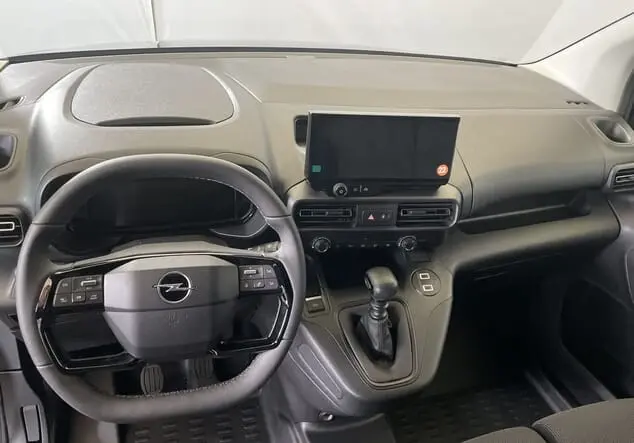 Angebotsdetails Opel Combo Opel Combo Cargo L1 mit normaler Nutzlast 1.5 Diesel 75 kW (102 PS) 6-Gang Karbon Schwarz Metallic