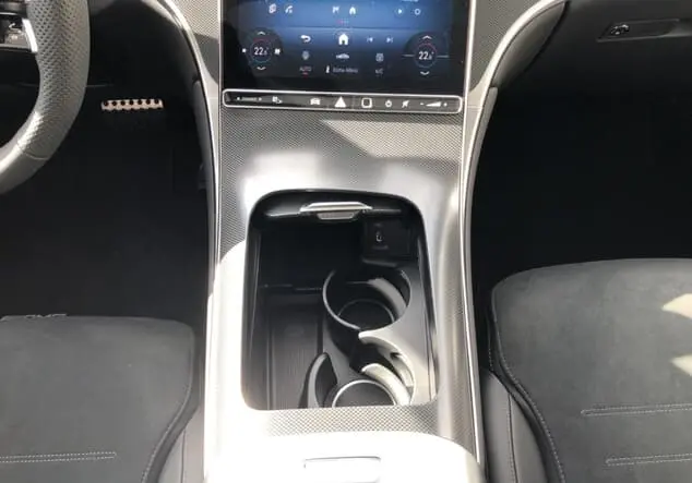 Angebotsdetails Mercedes-Benz GLC 200 d 4MATIC Coupé ++sofort verfügbar++ Schwarzlack obsidianschwarz