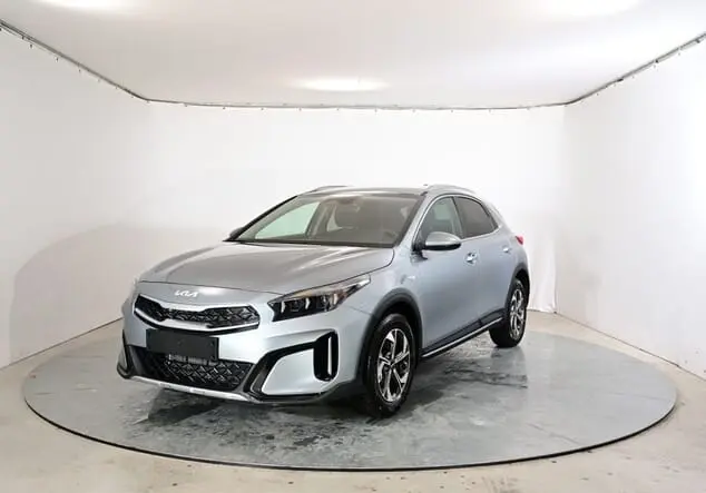 Angebotsdetails Kia XCeed Kia Xceed MY26 1.0 T-GDI MHEV 85 kW (115 PS) 7-Gang-DCT Lunarsilber Metallic