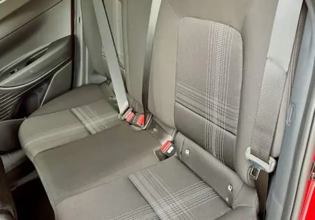 Angebotsdetails Hyundai i20 i20 *PDC*KLIMA*SITZ+LENKRADHEIZ*AUTOMATIK* ROT