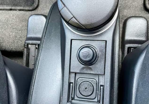 Angebotsdetails Mazda 2 75PS *GÜNSTIGER KLEINWAGEN*KLIMA silber