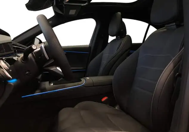 Angebotsdetails Mercedes-Benz E 300 de 4MATIC Limousine mit EQ Hybrid ++sofort verfügbar++ Metalliclack graphitgrau