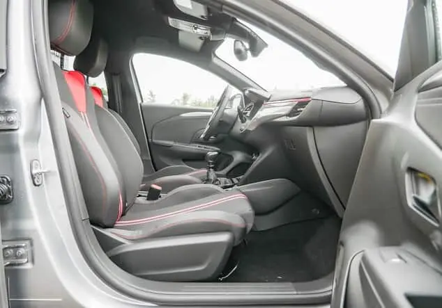 Angebotsdetails Opel Corsa GS-Line Graumetallic