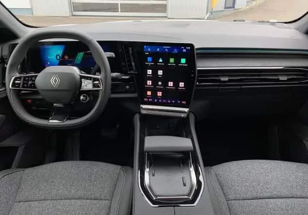 Angebotsdetails Renault Rafale Techno E-Tech Full Hybrid 200 Perlmutt-Weiß mit Dach in Schwarz oder Schwarz