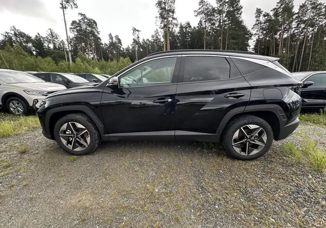 Angebotsdetails Hyundai TUCSON Hyundai Tucson GO! Plus 1.6 T-GDi HEV 6-Gang Automatikgetriebe 4WD Abyss Black