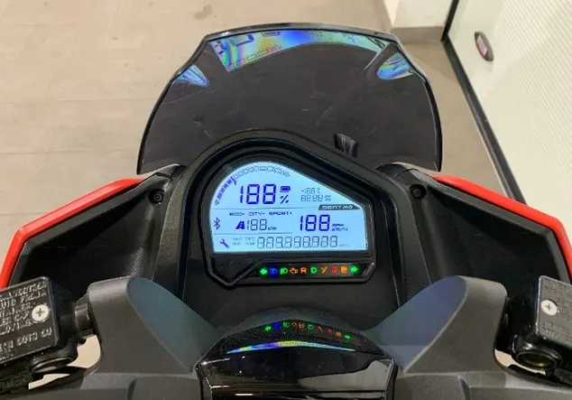 Angebotsdetails Seat Mo Mo 95 km/h Rot