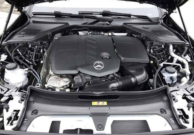Angebotsdetails Mercedes-Benz E 220 d 4MATIC T-Modell Night Paket Schwarzlack obsidianschwarz
