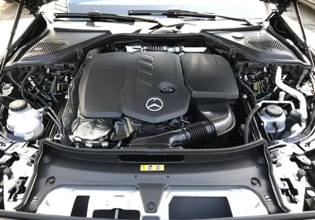 Angebotsdetails Mercedes-Benz E 220 d 4MATIC ++sofort verfügbar++ Metalliclack obsidianschwarz