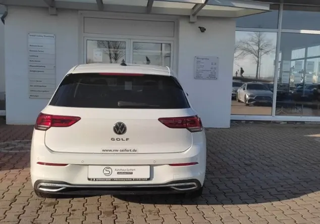 Angebotsdetails Volkswagen Golf 8 'ACTIVE' 1.5 TSI WeiÃ (Pure White)