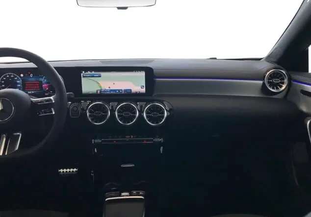 Angebotsdetails Mercedes-Benz CLA 200 Shooting Brake ++verfügbar ab 27.09.2025++ Grau manufaktur lack manufaktur alpingrau uni