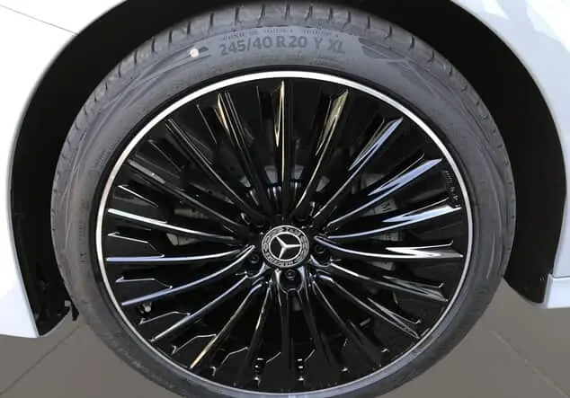 Angebotsdetails Mercedes-Benz E 450 d 4MATIC T-Modell ++sofort verfügbar++ Manufaktur lack manufaktur alpingrau uni