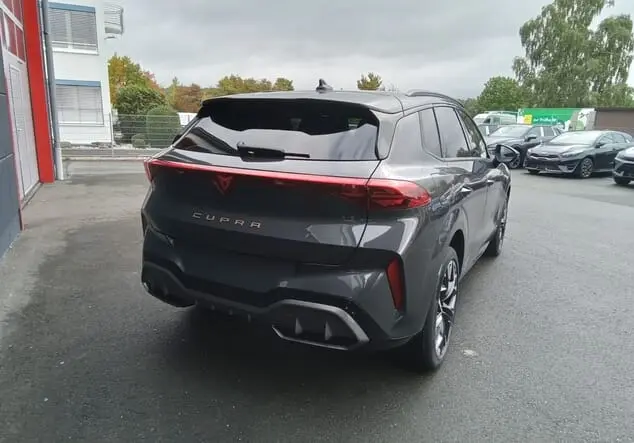 Angebotsdetails Cupra Terramar Cupra Terramar VZ 2.0 TSI 195 kW (265 PS) 7-Gang-DSG 4Drive Timanfaya Grau Metallic