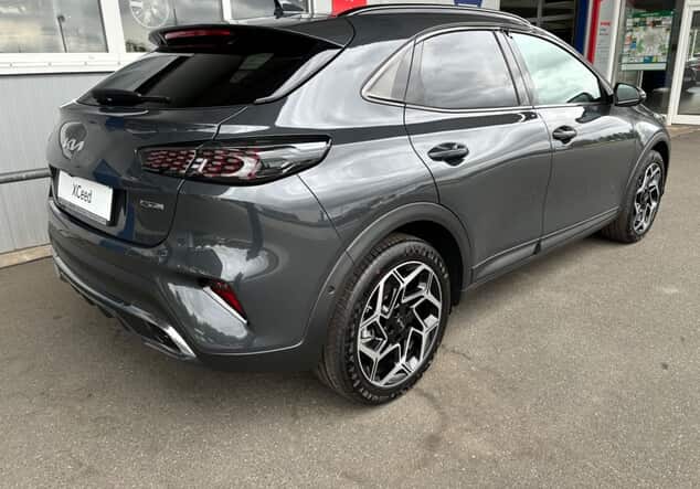 Angebotsdetails Kia XCeed GT-Line + Grau ((H8G) DARK PENTA METAL M)
