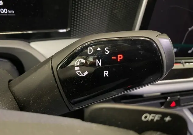 Angebotsdetails Volkswagen Passat Variant B9 2.0 TDI Business KLIMA WeiÃ (OryxweiÃ Perlmutteffekt)