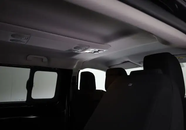 Angebotsdetails Opel Vivaro Opel Kombi 9-Sitzer Lang 2.0 BlueHDi 180 130 kW (177 PS) 8-Gang Automatikgetriebe Diesel Karbon Schwarz (Metallic)
