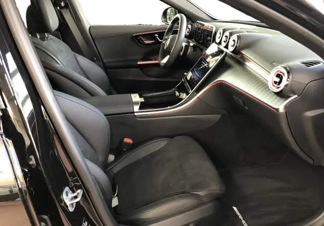 Angebotsdetails Mercedes-Benz C-Klasse 300 4MATIC T-Modell Schwarzlack obsidianschwarz