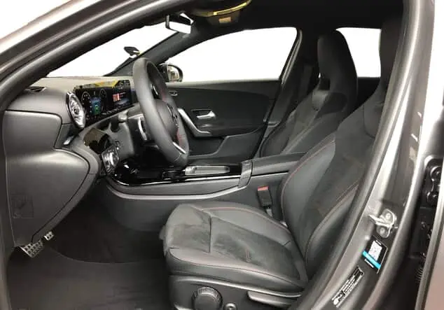 Angebotsdetails Mercedes-Benz A 180 ++sofort verfügbar++ Graulack mountaingrau