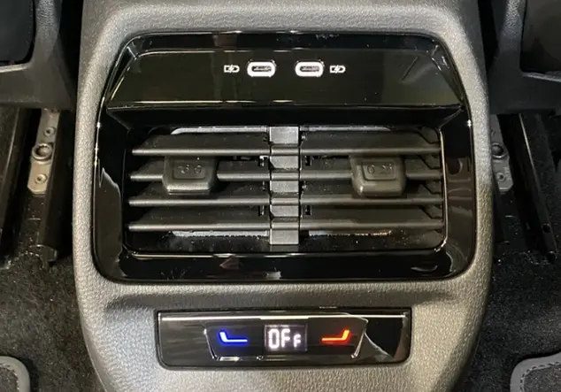 Angebotsdetails Volkswagen ID.4 Pro 82 kWh KLIMA NAVI ALU WeiÃ (GletscherweiÃ Metallic)