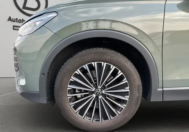 Angebotsdetails Volkswagen Tiguan 2.0TDI Life RfK HeadUp GrÃ¼n (Cipressino-GrÃ¼n Metallic)