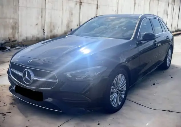 Angebotsdetails Mercedes-Benz C-Klasse C 180 T-Modell AVANTGARDE, Automatikgetriebe 9G-Tronic, aktiver Abstandsassistent, Klimaautomatik, SHZ, Schwarz